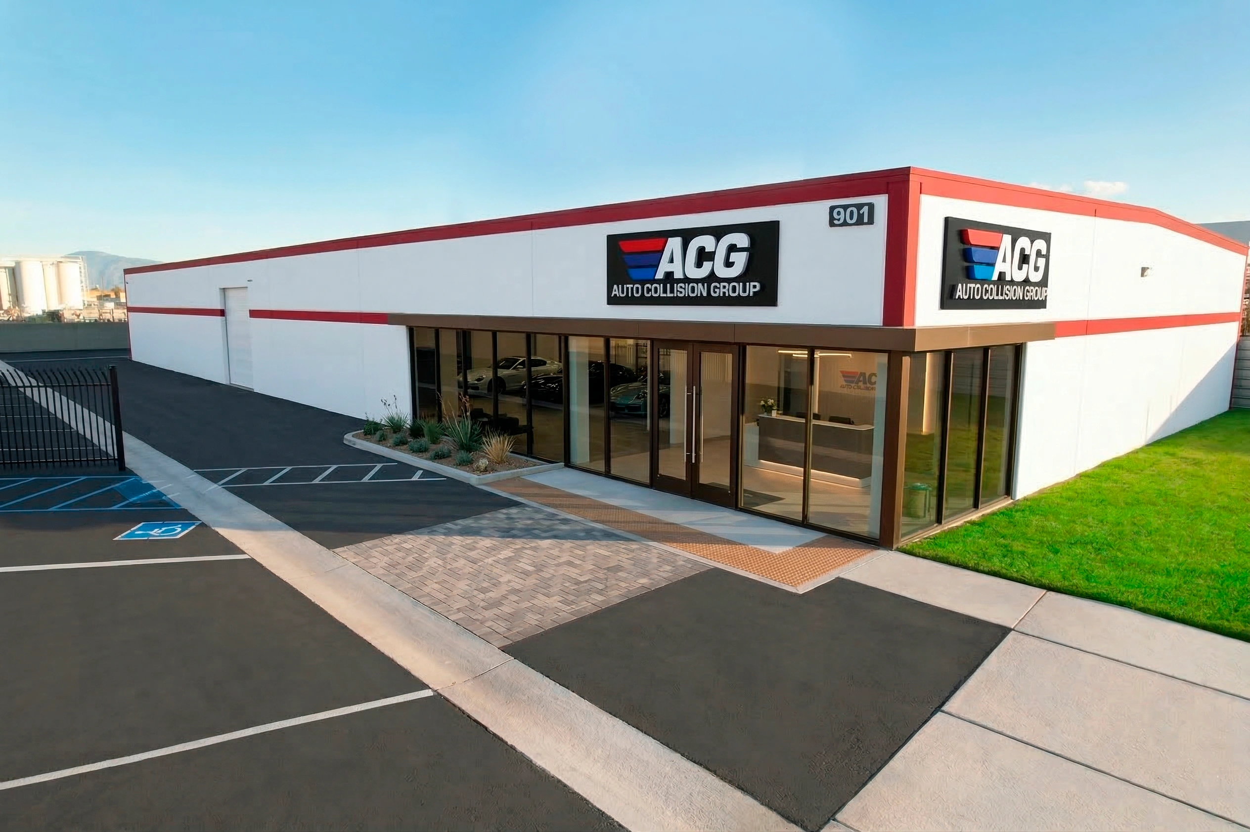 Auto Collision Group Bakersfield auto body shop interior