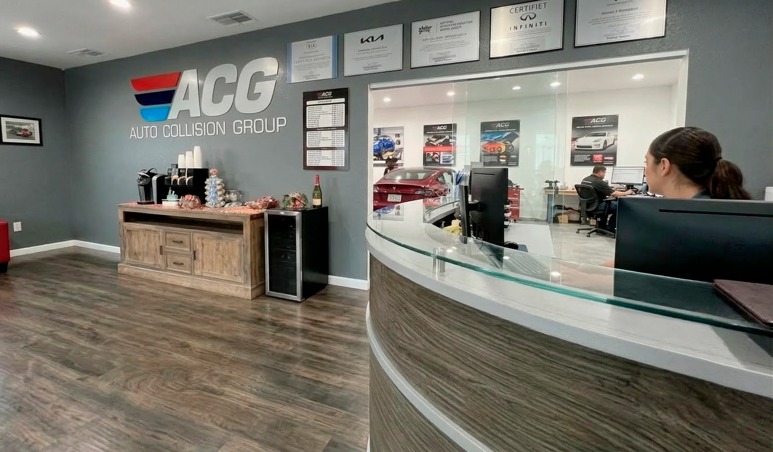 Auto Collision Group Ontario auto body shop exterior